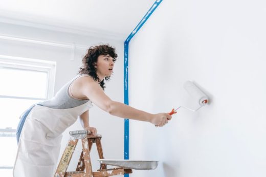 peindre mur plafond